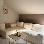 Habitación en casa particular Zettapartment With 2Ensuite Baths, Free Parking In The Old City
