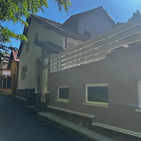 Villa Tampa - Free Parking In The Old Town Brasov