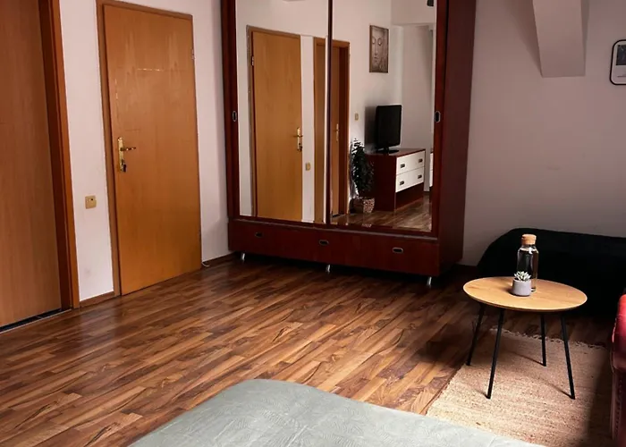 ホームステイ Zetta